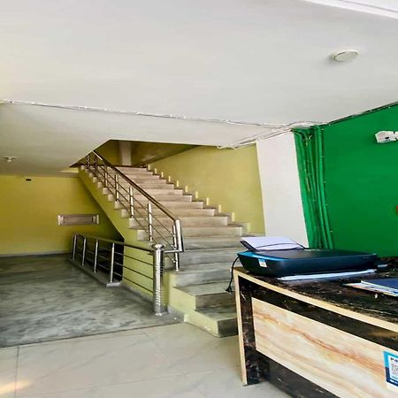 Hotel O New Fiza Jammu Bagian luar foto